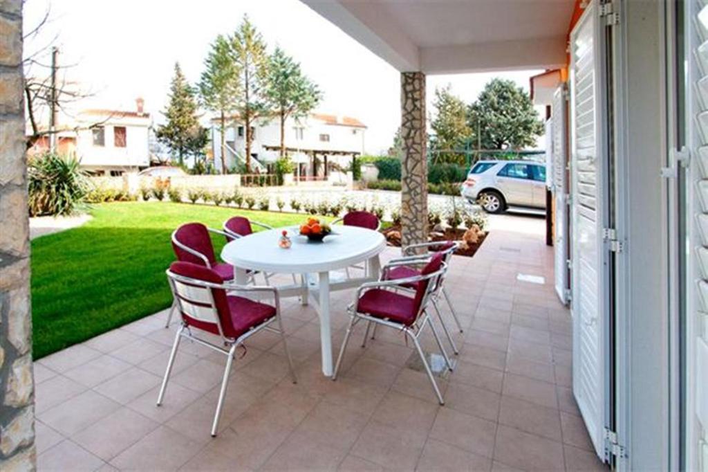 Villa San Malinska Εξωτερικό φωτογραφία